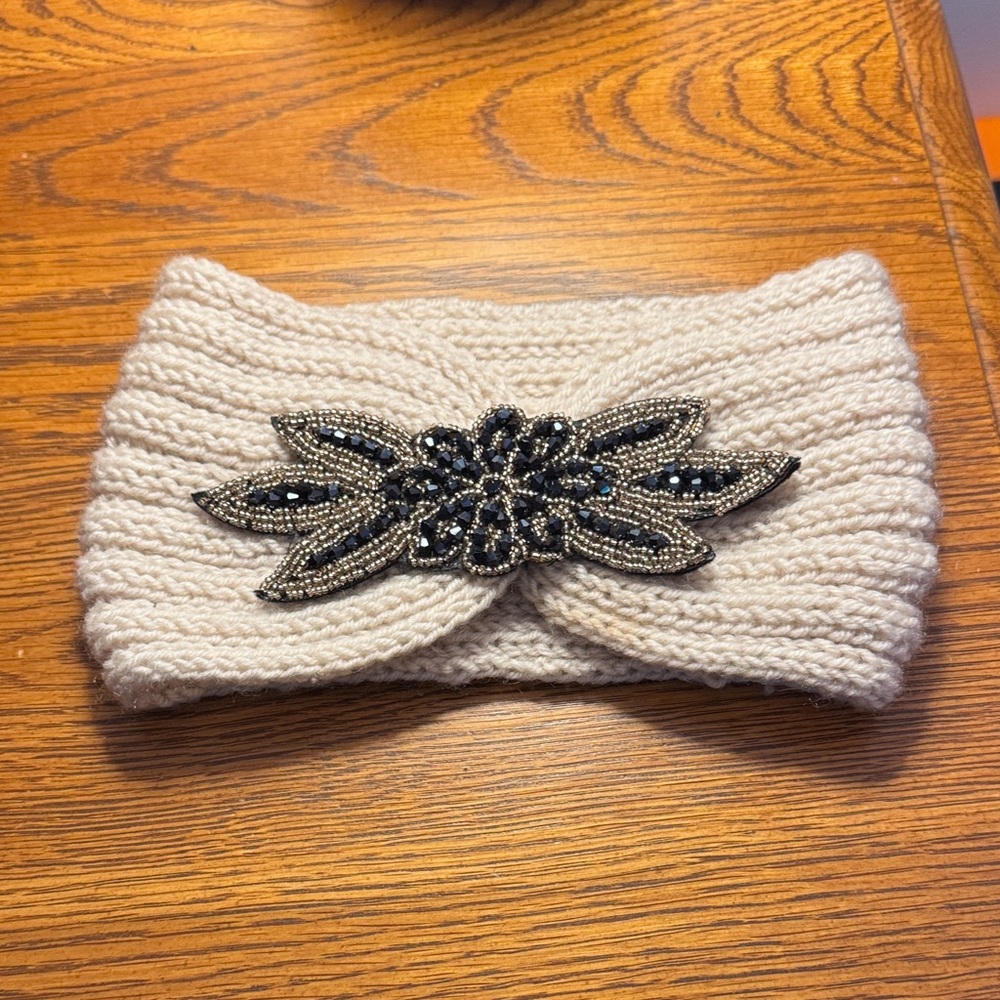 Elegant Cream Knit Headband with Black Beaded Accent